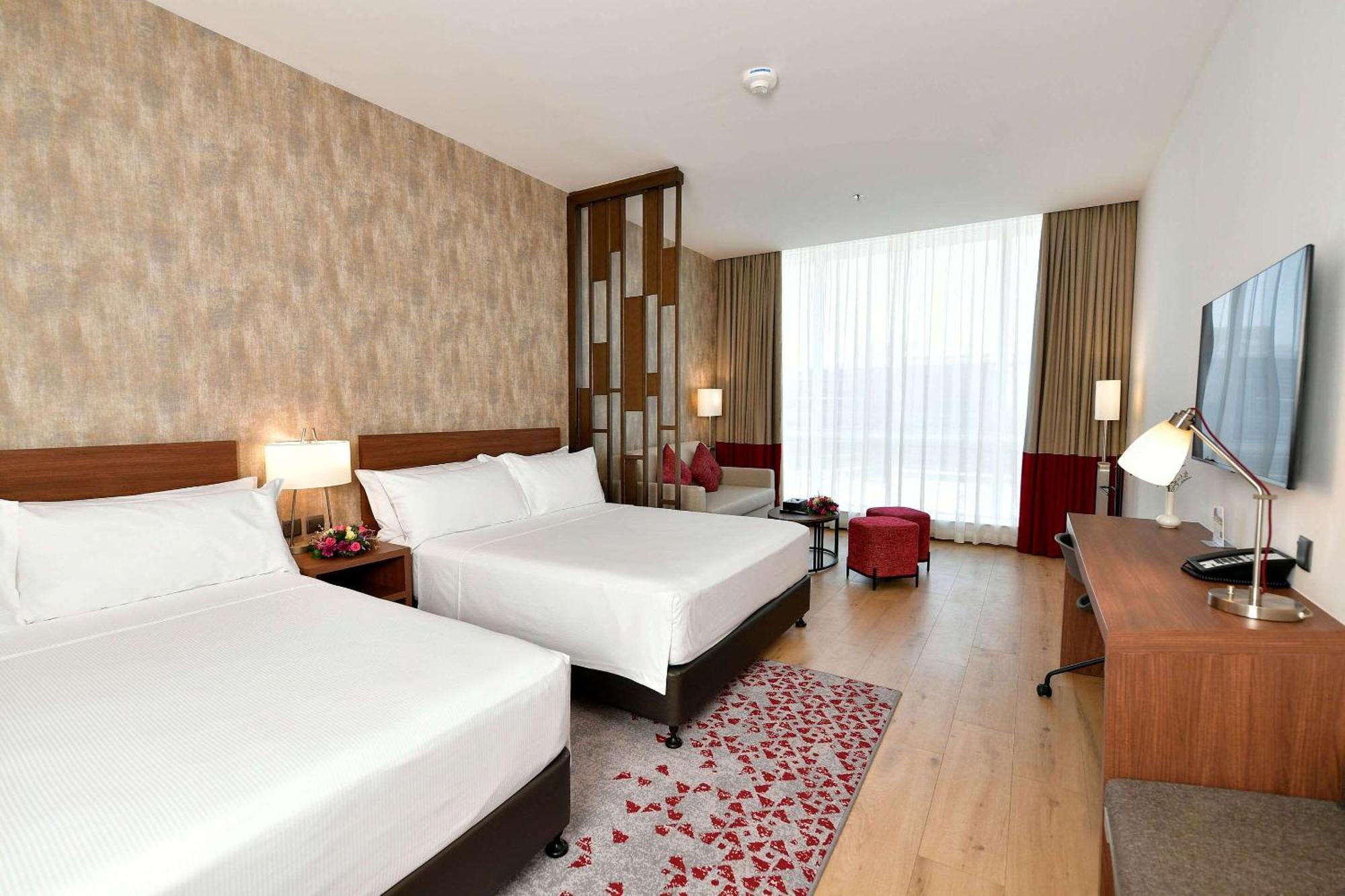 Comfort Hotel Riyadh Olaya Exterior photo