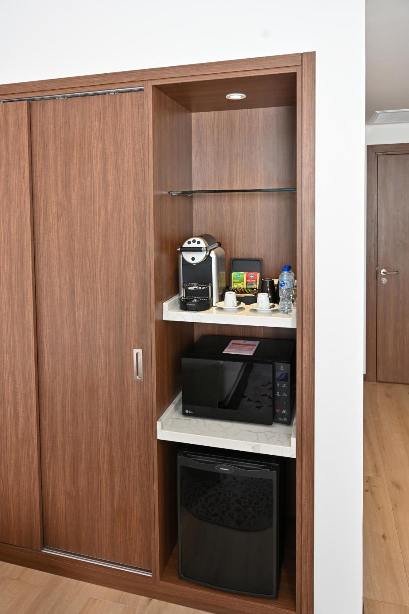 Comfort Hotel Riyadh Olaya Exterior photo